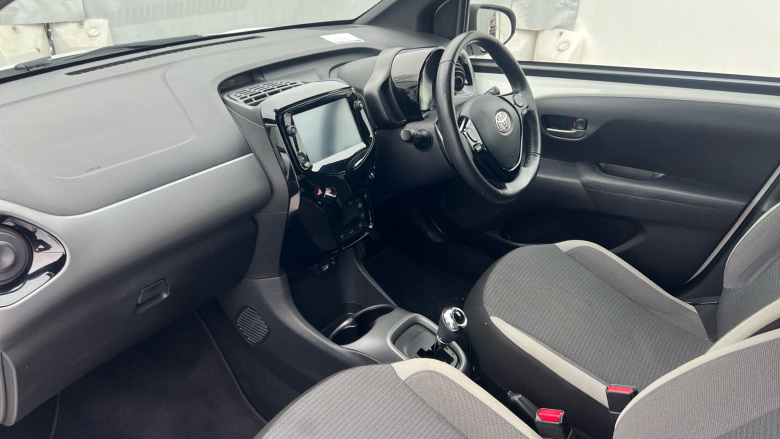 Toyota Aygo 1.0 VVT-i X-Trend TSS 5dr x-shift Petrol Hatchback